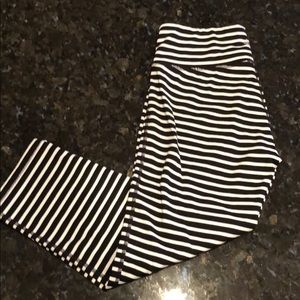 Athleta striped crop leggings